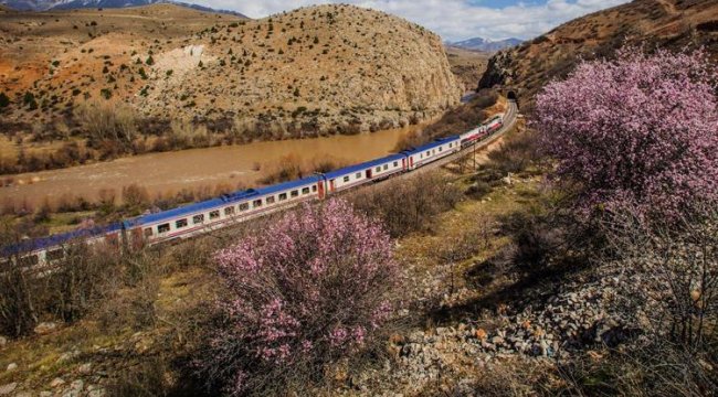 Yeni turistik trenler yola çıkıyor