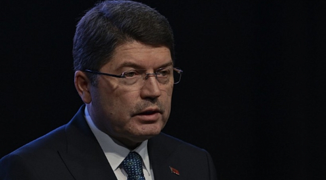 Bakanı Tunç açıkladı: Sokak hayvanları düzenlemesi Meclis&#039;te