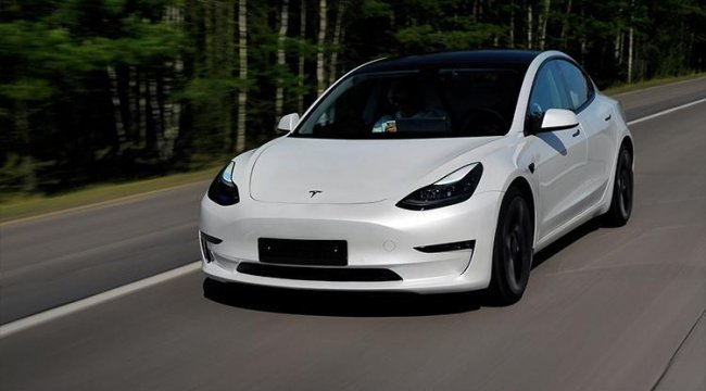 Çin'den Tesla'ya dev tesis için onay