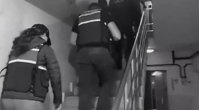 İzmir&#039;de &#039;Sibergöz-39&#039; baskını!