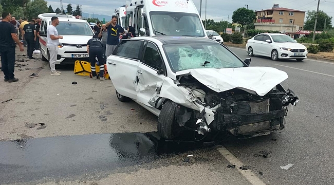 Bayram tatilinin ilk iki gününde meydana gelen kazalarda 16 kişi hayatını kaybetti