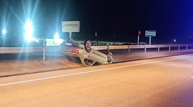 Önüne köpek çıkan otomobil takla attı: 3 yaralı