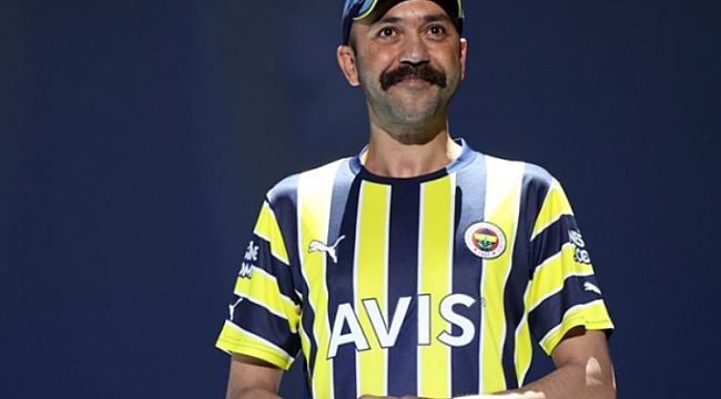 Oyuncu Sarp Akkaya, Fenerbahçe seçimleri sırasında kongre üyelerine küfretti