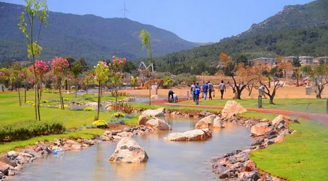Kemalpaşa’daki Binali Yıldırım Millet Bahçesi’nin adının değiştirilmesine AK Parti’den tepki