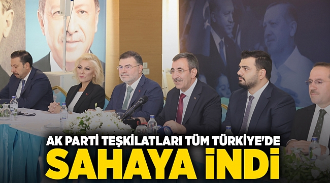 AK Parti teşkilatları tüm Türkiye&#039;de sahaya indi