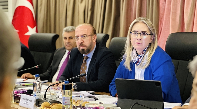 AK Partili Çankırı GEDİZ ve İzmirGaz yetkilileri ile bir araya geldi