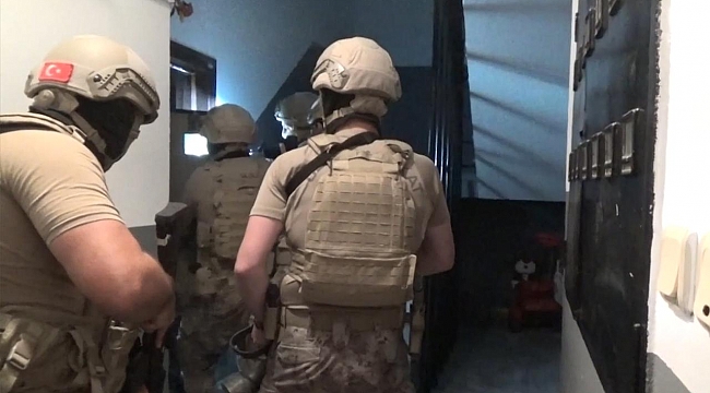 İnternette "yardım ilanı" vererek DEAŞ ve El-Kaide'ye para aktarmışlar