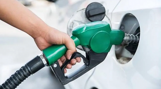 Petrol fiyatları çakıldı... Akaryakıtta tabela değişiyor: Yüzde 16&#039;lık dev fark!