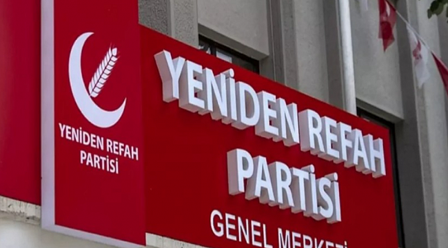 Yeniden Refah&#039;ta bir istifa daha!