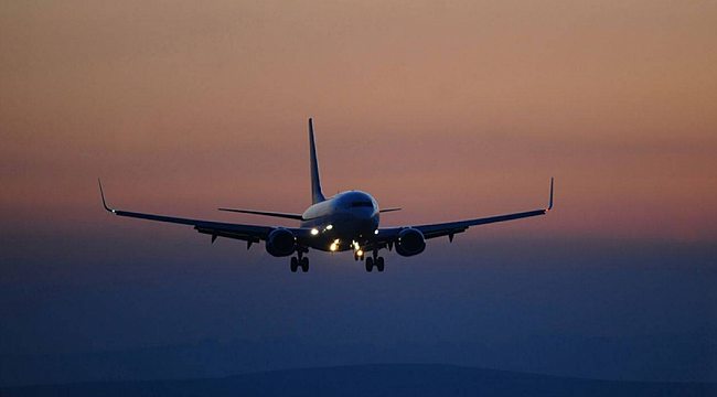 İran&#039;ın İsrail saldırısı nedeniyle İstanbul çıkışlı uçuşlar iptal edildi