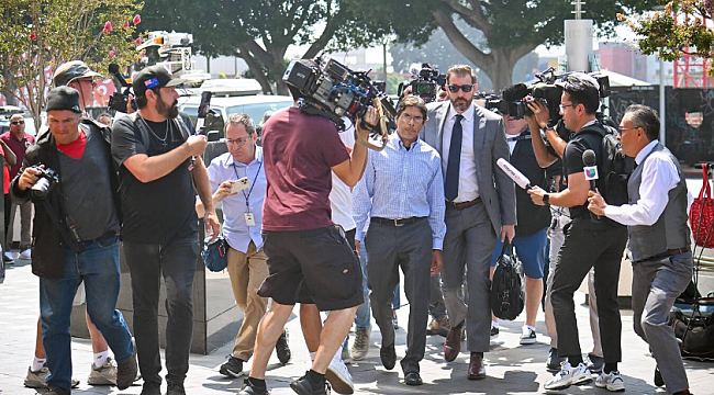 Matthew Perry&#039;nin doktoru ünlü oyuncunun ölümündeki rolünü mahkemede itiraf etti