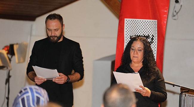 "Atatürk anılarla ve sevdiği şarkılarla anıldı"