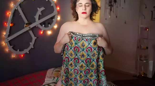 Esra Dermancıoğlu Türkiye&#039;yi terk etti! İşte yerleştiği ülke