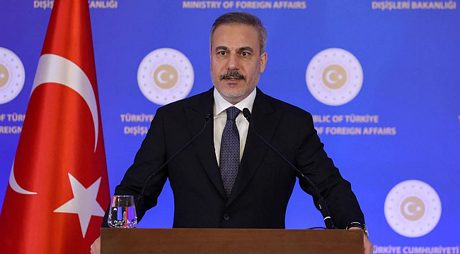 Bakan Fidan: Suriye&#039;de YPG&#039;ye yeni yönetim veya biz operasyon yapabiliriz