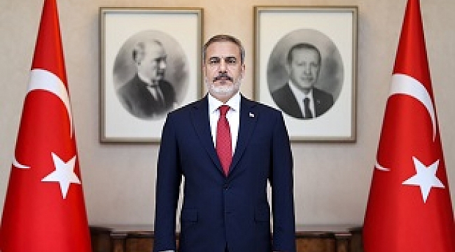 Hakan Fidan&#039;dan Fransa çıkışı: Sen Avrupa&#039;nın küçük bir ülkesisiniz