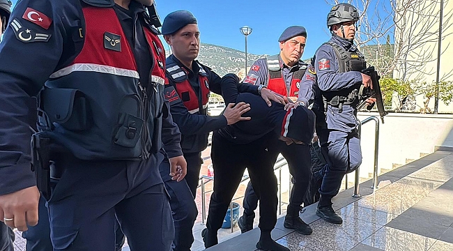 Interpol kırmızı bültenle arıyordu, Bodrum&#039;da yakalandı