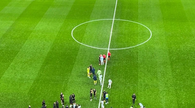 Adana Demirspor, sahadan çekildi