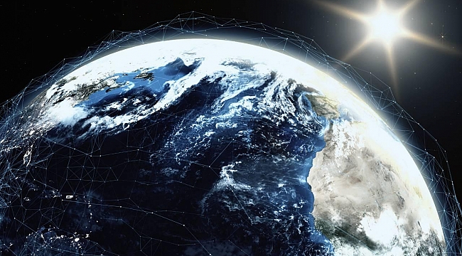 Meta'dan 50 bin kilometrelik deniz altı internet kablosu projesi