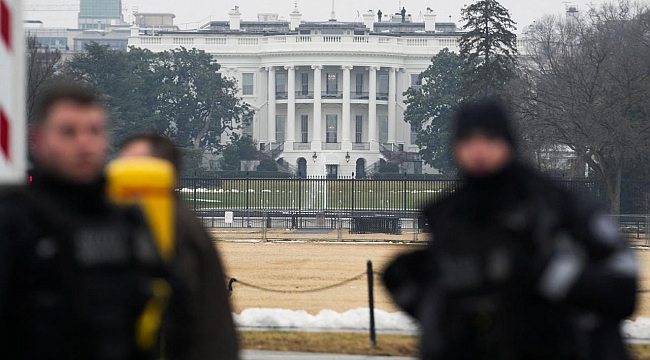 ABD'de Gizli Servis, Beyaz Saray yakınlarında silahlı bir kişiye ateş açtı