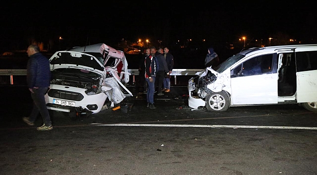 Kars'ta trafik kazası: 2 ölü, 5 yaralı