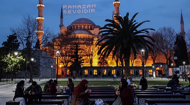 Ramazanın ilk iftarı bugün yapılacak