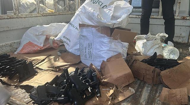 Ankara'da silah kaçakçılığı operasyonu: 100 ruhsatsız tabanca ele geçirildi