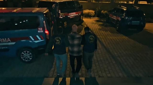 Bakan Yerlikaya: Interpol Kırmızı ve Yeşil bültenle aranan 2 şahıs yakalandı