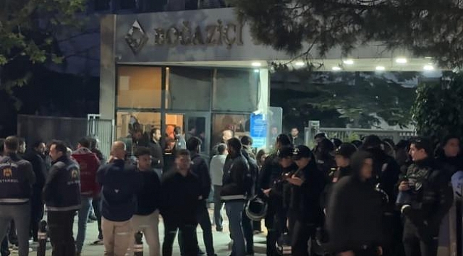 Boğaziçi Üniversitesi'nde polise saldırı: 97 gözaltı