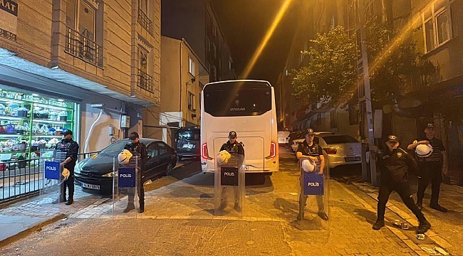 Esenyurt'ta köpek tartışmasının kavgaya dönüşmesi sonucu 7 kişi yaralandı