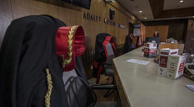 İkinci dönem hakim ve savcı yardımcılarının atamaları yapıldı