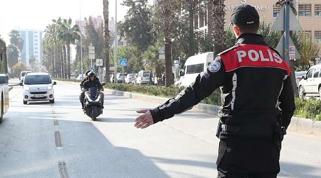 Kask takmayan 475 bin motosiklet sürücüsüne işlem yapıldı