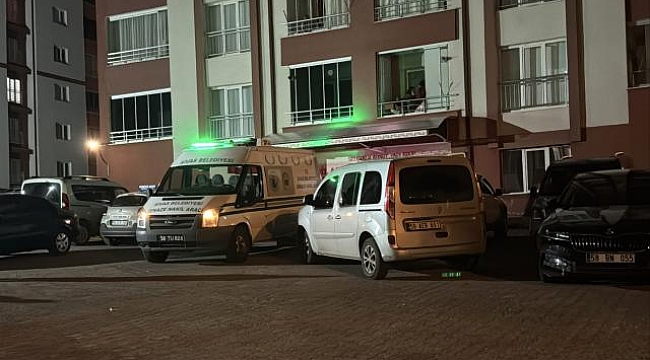 Sivas'ta iki kardeş evlerinde ölü bulundu