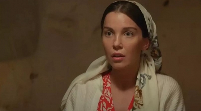 Ağaç tepesinden cesur poz! Fotoğrafa düştüğü not düşündürücü