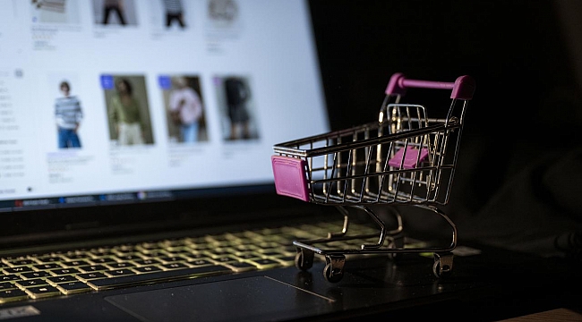e-Ticaret sektöründe 44,5 milyar lira kayıt dışı gelir tespit edildi