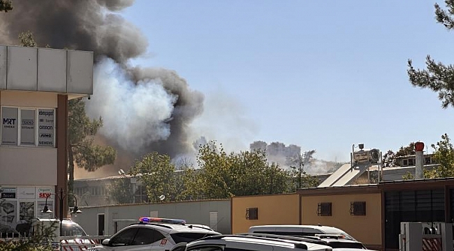 Gaziantep&#039;te halı fabrikasında yangın