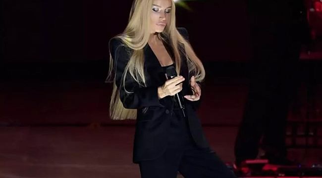 Gülşen&#039;den sahnede cesur tercih!