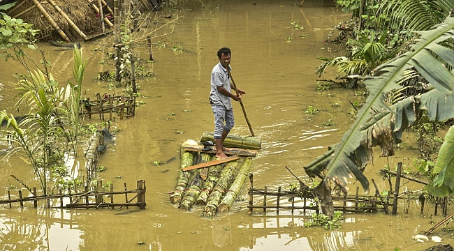 Hindistan&#039;daki sel felaketinde can kaybı 78&#039;e çıktı