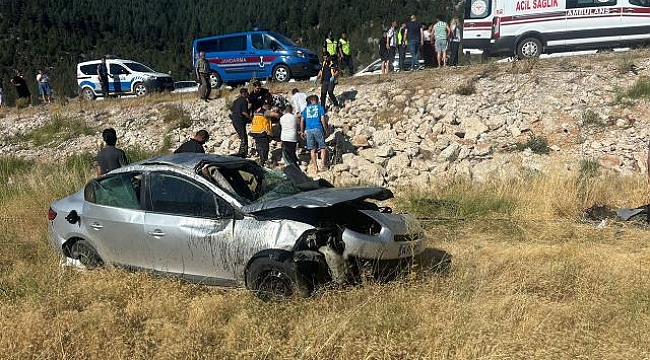 Polis memuru, tayini çıktığı şehre giderken kaza yaptı: 3 ölü, 3 yaralı