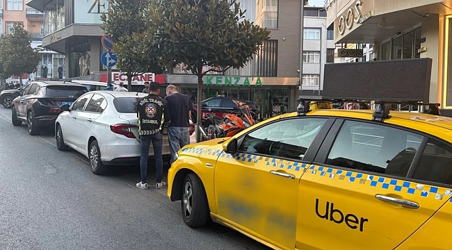 Taksicinin Şüpheli Hali Sosyal Medyada Gündem Oldu: Gözaltına Alındı