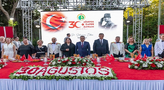 Başkan Tugay, 30 Ağustos resepsiyonuna katıldı