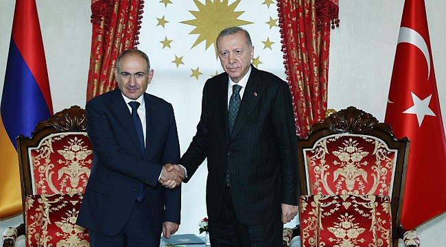 Cumhurbaşkanı Erdoğan Ermenistan Başbakanı Paşinyan ile görüştü