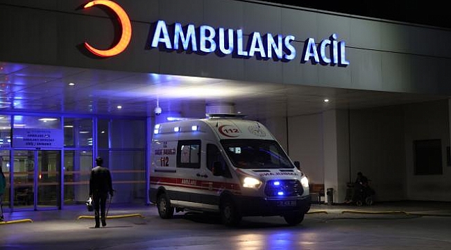 Şanlıurfa&#039;da iki otomobil çarpıştı: 4 yaralı