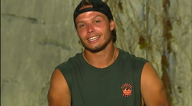 Survivor Murat Ceylan trafik kazası geçirdi! Arabasını kamyonetin altından çıkardılar