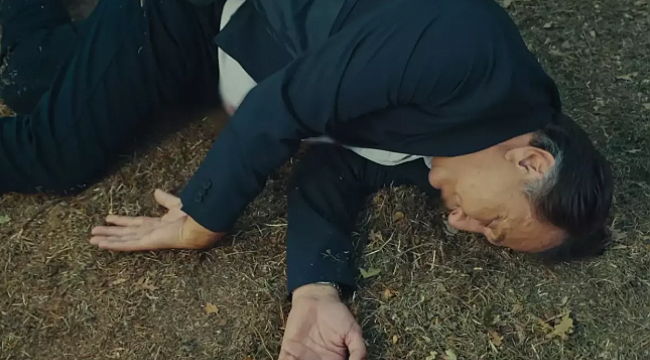 Arka Sokaklar&#039;da büyük sürpriz: Efsane isim geri dönüp Hüsnü&#039;yü vurdu