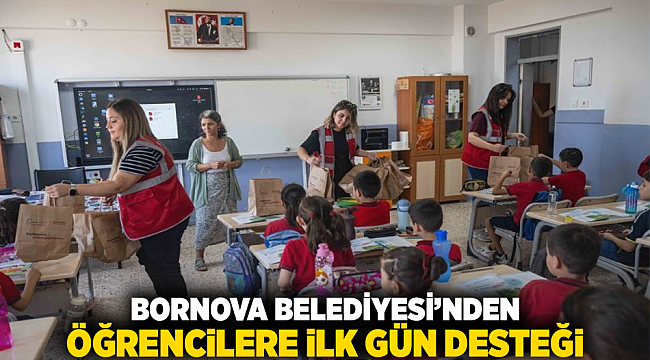 Bornova Belediyesi’nden Öğrencilere İlk Gün Desteği