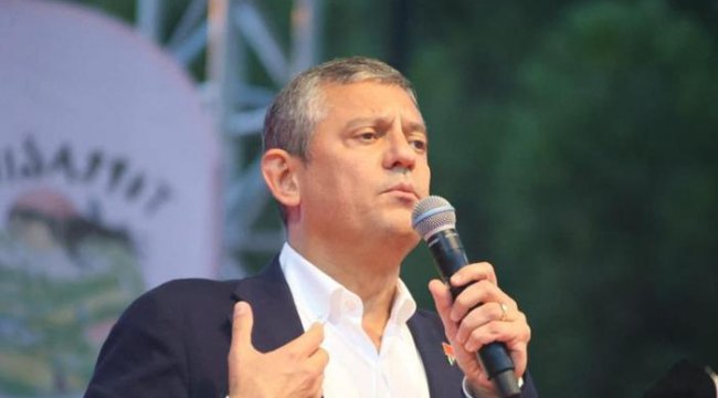 CHP lideri Özel: &quot;Birileri geleceğimize savaş açmış&quot;