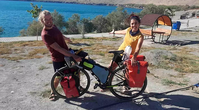 Fransız Çift, Türkiye&#039;de Bisiklet Turu Yaptı