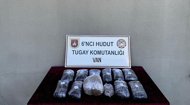 İran sınırında 6,7 kilogram uyuşturucu ele geçirildi