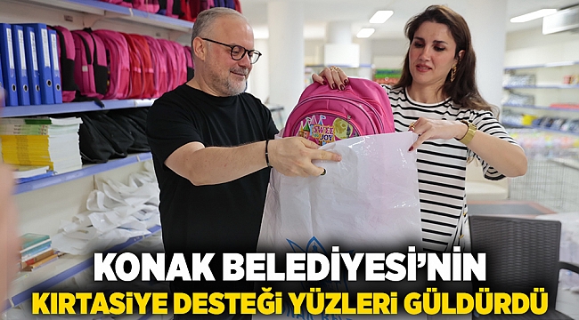 Konak Belediyesi’nin kırtasiye desteği yüzleri güldürdü