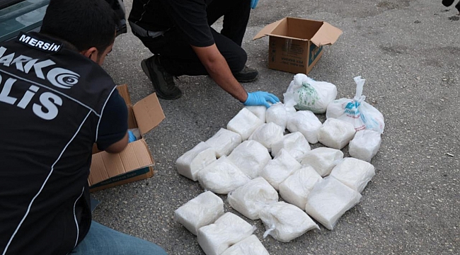Mersin&#039;de 31 kilo 550 gram sentetik uyuşturucu ele geçirildi